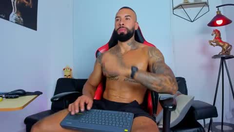 Matheo Brown online show from 02.12.25