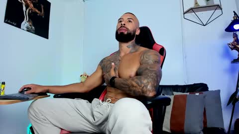 Matheo Brown online show from 03.12.25