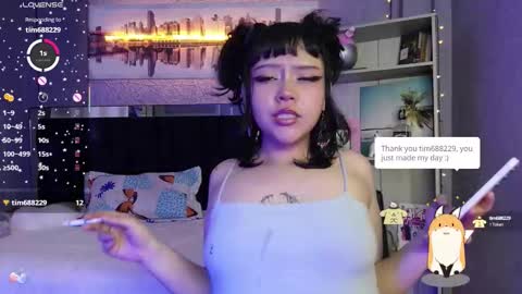 Snapshot of cat_terra chatting on 10.09.25 Terra online show from 10.09.25