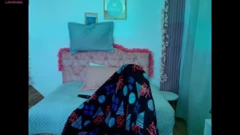 cata_saeeenz0 online show from 04.27.26