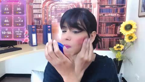 Queen Catalella online show from 10.10.25