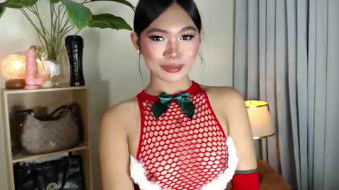 CatalenaX online show from 12.04.25