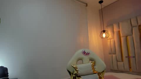Snapshot of cataleya_sambrano chatting on 09.15.25 Cataleya online show from 09.15.25
