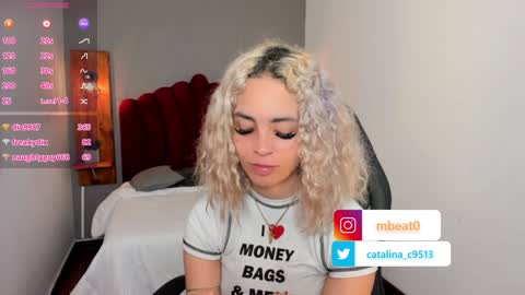 Snapshot of catalina_clark chatting on 12.30.24 Catalina online show from 12.30.24