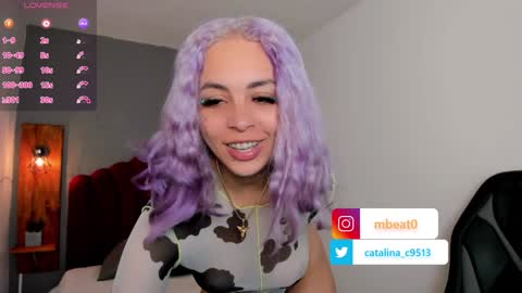 Snapshot of catalina_clark chatting on 01.20.25 Catalina online show from 01.20.25