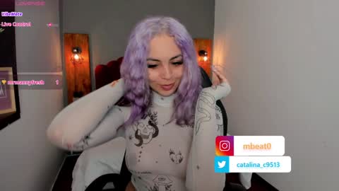 Snapshot of catalina_clark chatting on 01.21.25 Catalina online show from 01.21.25