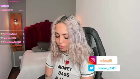 Snapshot of catalina_clark chatting on 03.04.25 Catalina online show from 03.04.25