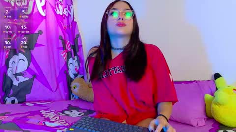 Snapshot of catalina_cutte chatting on 09.29.25 catalina_cutte online show from 09.29.25