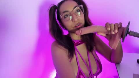 Snapshot of catalina_deep1 chatting on 05.12.26 Cata Monday- Saturday On line at 0100pm-0700pm online show from 05.12.26