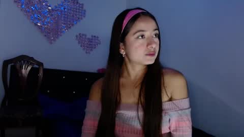 Snapshot of catalina_durango18 chatting on 04.26.26 Catalina Durango online show from 04.26.26