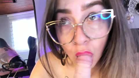 Snapshot of catalina_erotic chatting on 02.26.25 Catalina online show from 02.26.25