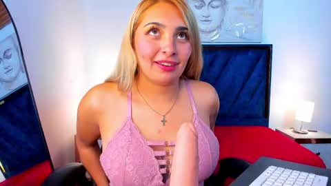 catalina_osorio online show from 04.29.26
