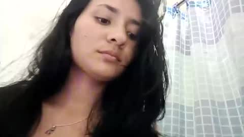 Snapshot of catalinahounn chatting on 02.01.25 catalinahounn online show from 02.01.25