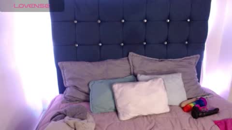 Snapshot of catalinajane1 chatting on 11.29.25 catalinajane1 online show from 11.29.25