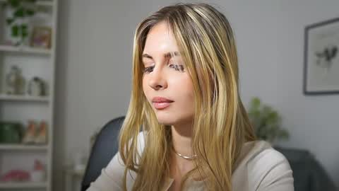 catecrago  online show from 03.07.25