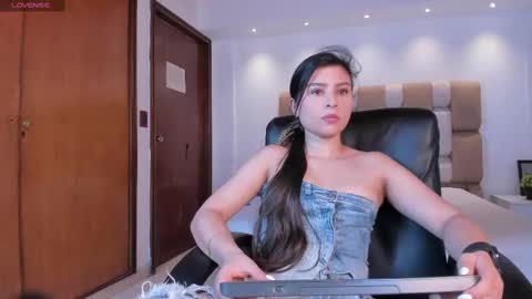 Catalina Santana online show from 09.23.25