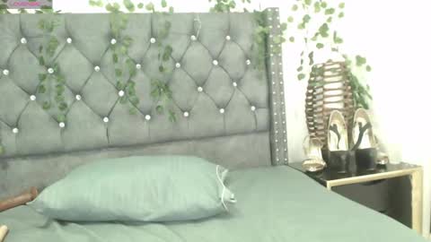 Snapshot of cathalinasharon chatting on 05.24.26 cathalina online show from 05.24.26