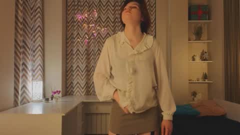 Snapshot of catherinegidden chatting on 03.04.26 Kate online show from 03.04.26