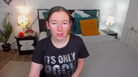 Catrin online show from 12.05.24