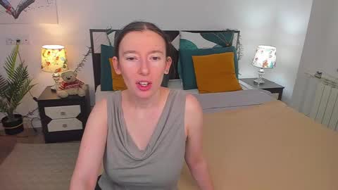 Catrin online show from 12.19.24