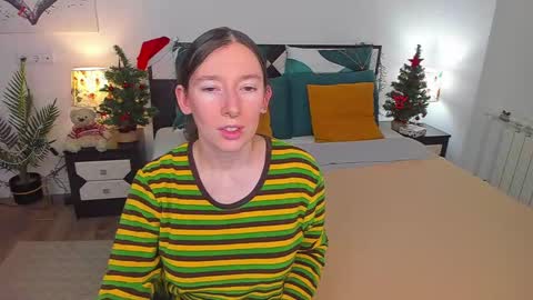 Catrin online show from 01.15.25