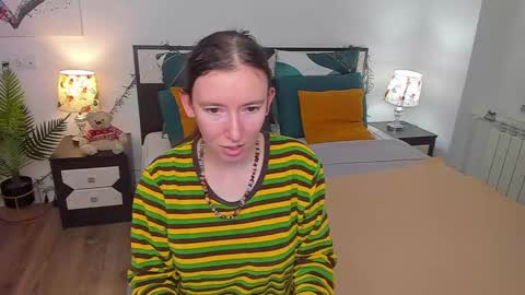 Catrin online show from 02.27.25