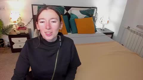 Catrin online show from 09.30.25