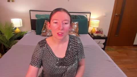 Catrin online show from 03.12.26