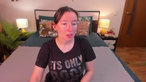 Catrin online show from 04.02.26