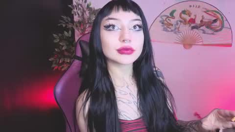 Cati help me reach my goal of 100 thumbs up again 3 online show from 07.28.26