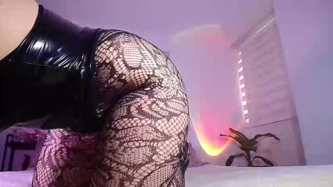 CATALEYA  online show from 12.20.25