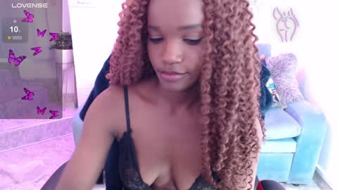 Snapshot of cattalheya chatting on 01.16.25 Catta online show from 01.16.25