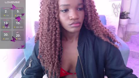 Snapshot of cattalheya chatting on 01.21.25 Catta online show from 01.21.25