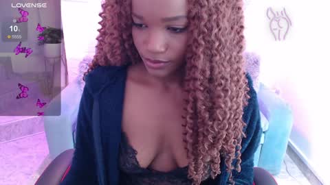 Snapshot of cattalheya chatting on 01.27.25 Catta online show from 01.27.25