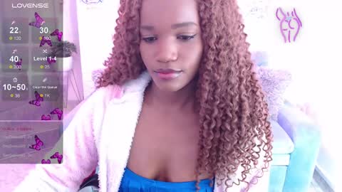 Snapshot of cattalheya chatting on 02.17.25 Catta online show from 02.17.25