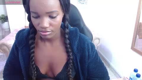 Snapshot of cattalheya chatting on 10.22.25 Catta online show from 10.22.25