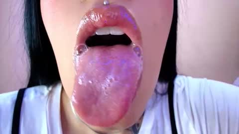 Cattleya online show from 03.27.26