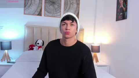 Cayden online show from 11.10.25