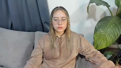 ccuteass online show from 12.03.24