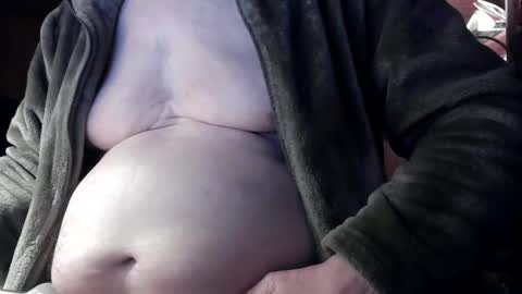 Snapshot of cd_99 chatting on 12.29.24 cd_99 online show from 12.29.24