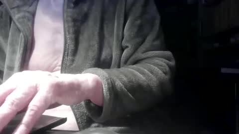 Snapshot of cd_99 chatting on 02.19.25 cd_99 online show from 02.19.25