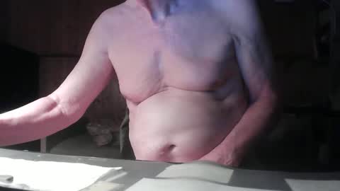 Snapshot of cd_99 chatting on 09.11.25 cd_99 online show from 09.11.25