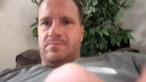 Snapshot of cdoggg415 chatting on 06.22.26 cdoggg415 online show from 06.22.26