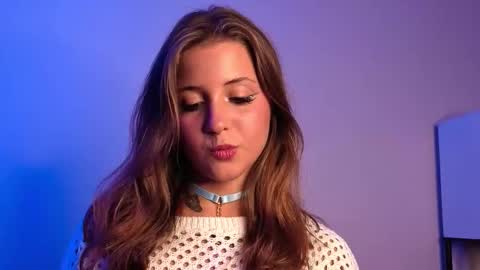 Snapshot of ceceliapidcock chatting on 11.06.25 Lina online show from 11.06.25