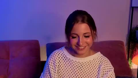 Snapshot of ceceliapidcock chatting on 11.15.25 Lina online show from 11.15.25