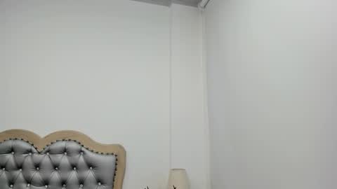 Snapshot of celeste_calderon chatting on 12.16.25 Celeste Calderon online show from 12.16.25