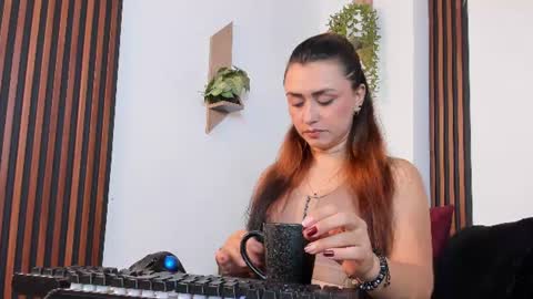Snapshot of celeste_rodriguez_ chatting on 06.21.26 online show from 06.21.26