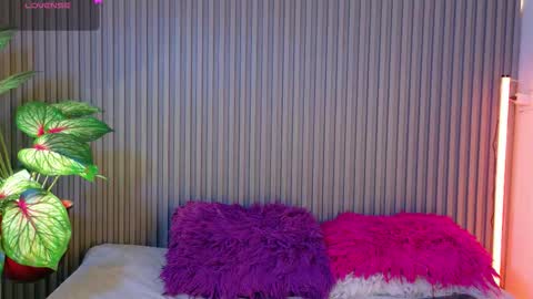 Snapshot of celesteprestigge chatting on 09.21.25 celesteprestigge online show from 09.21.25