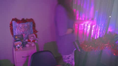 Snapshot of celia_sensual_ chatting on 02.25.26 celia_sensual_ online show from 02.25.26