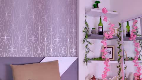 Snapshot of celine_lee chatting on 09.30.25 Celine online show from 09.30.25